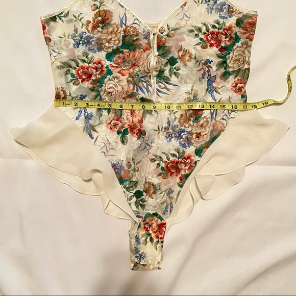 Vintage Victoria’s Secret Gold Label Floral Teddy - Picture 10 of 11